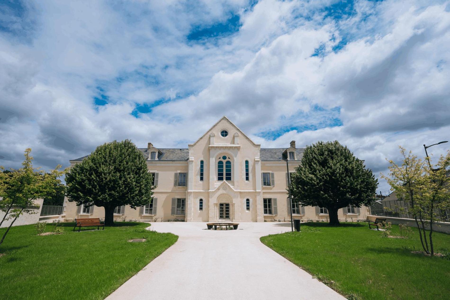 Appart Hotel Saint-Denis Châteauroux Exterior photo