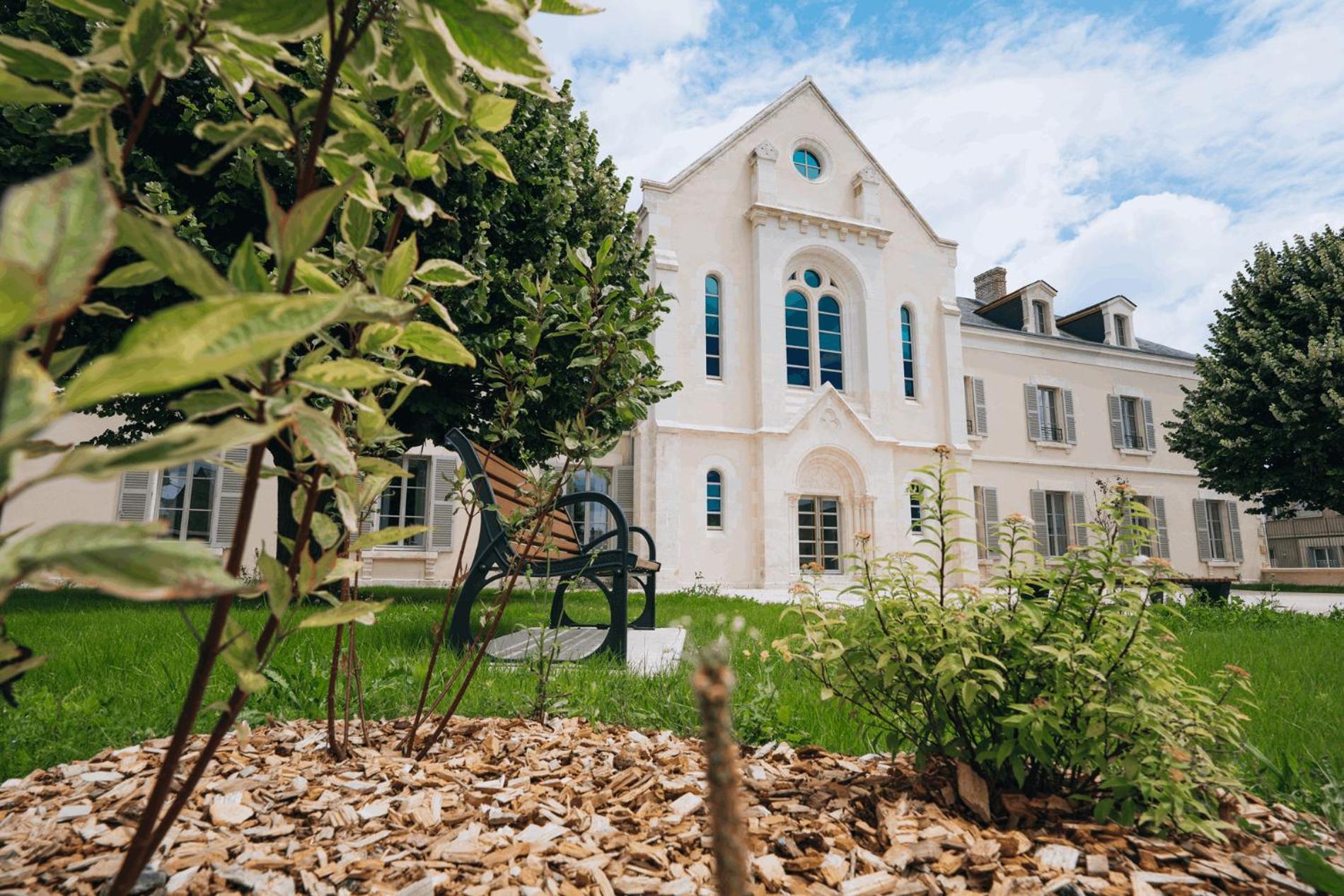 Appart Hotel Saint-Denis Châteauroux Exterior photo